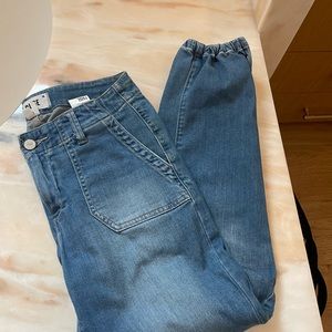 Paige pre owned Mayslie jeans size 26 - worn a few times only.